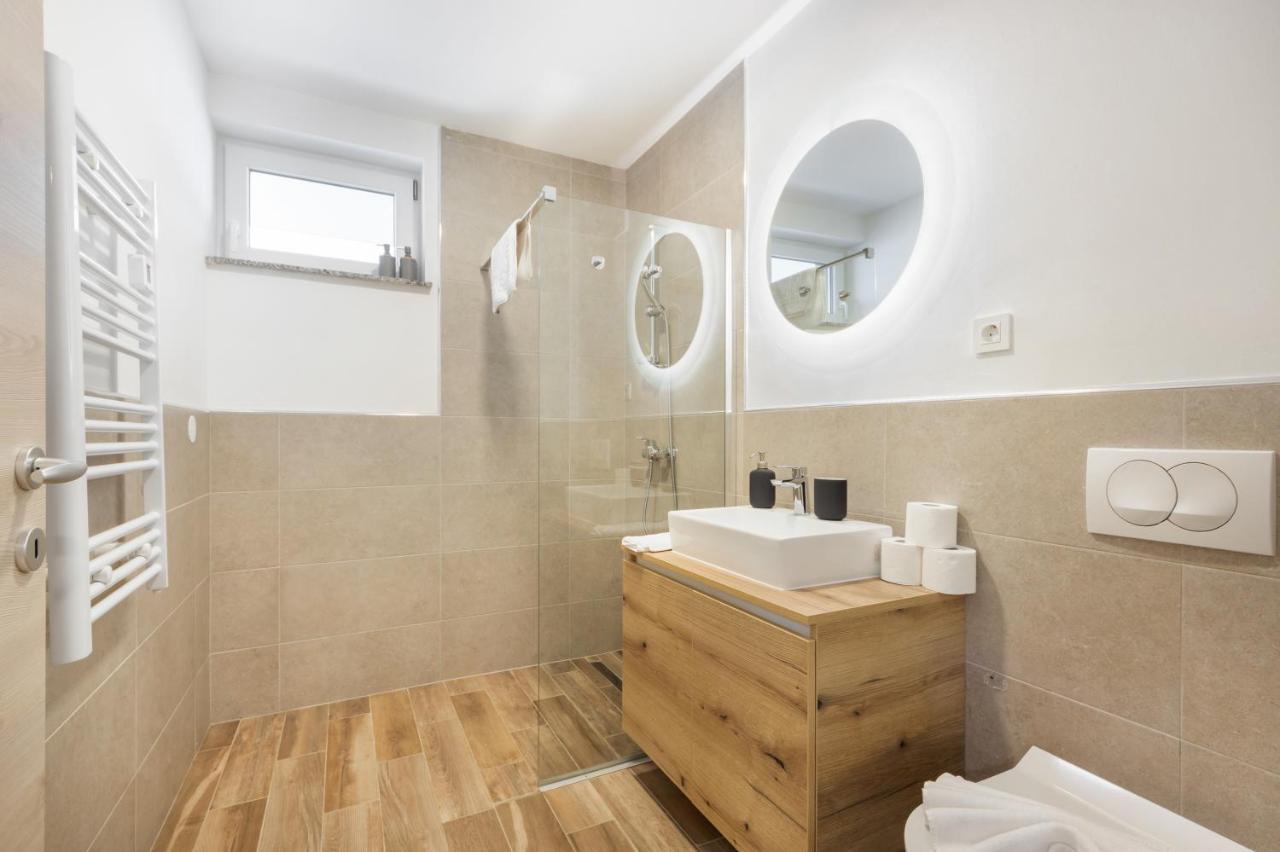 Chic Apartments With Finnish Sauna And Jacuzzi Kranjska Gora Buitenkant foto
